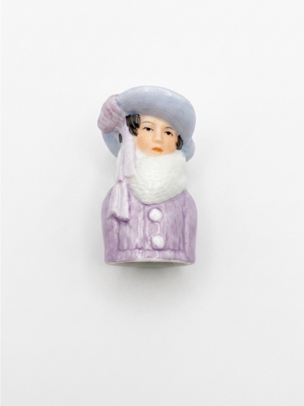 Avon American Fashion Thimble